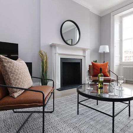 Joivy Luxurious Apt On Notable George Street EDI Exterior photo