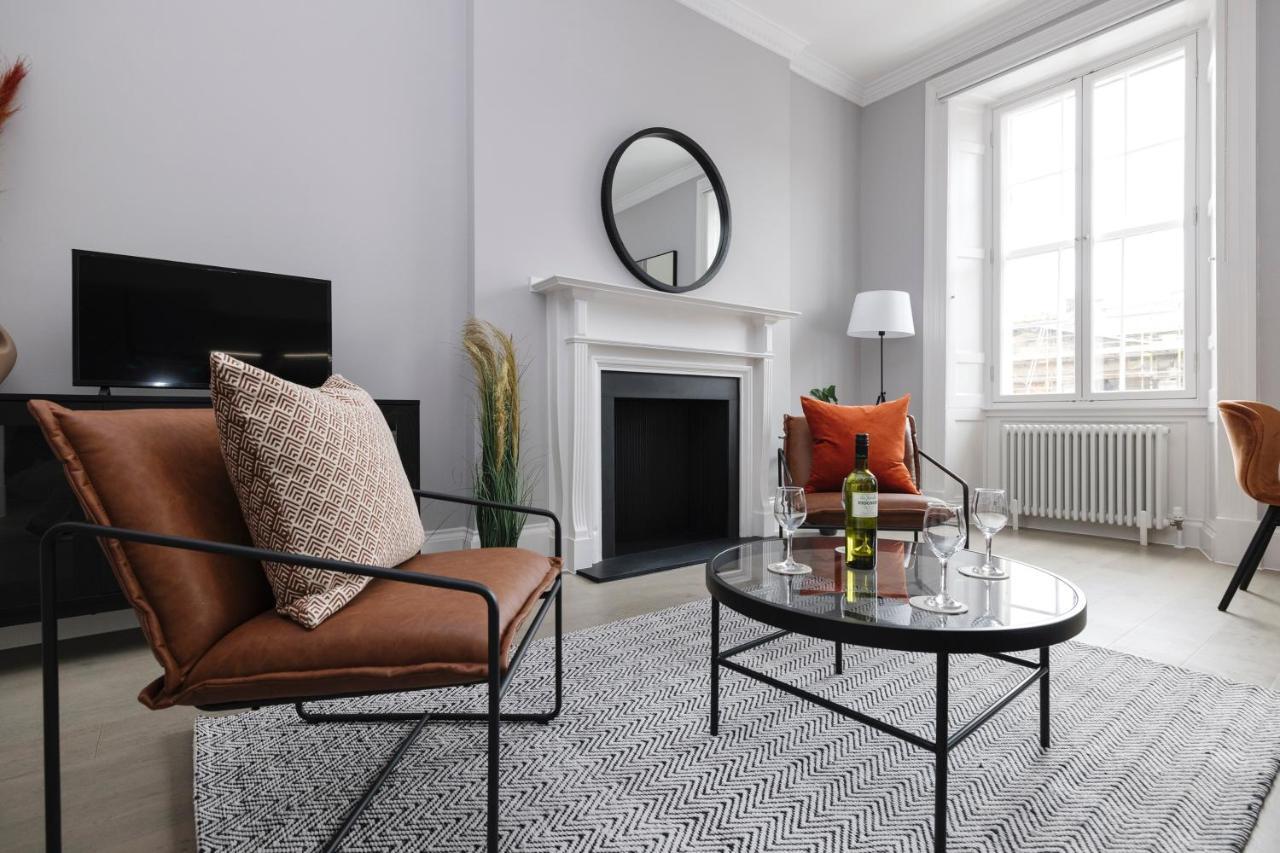 Joivy Luxurious Apt On Notable George Street EDI Exterior photo