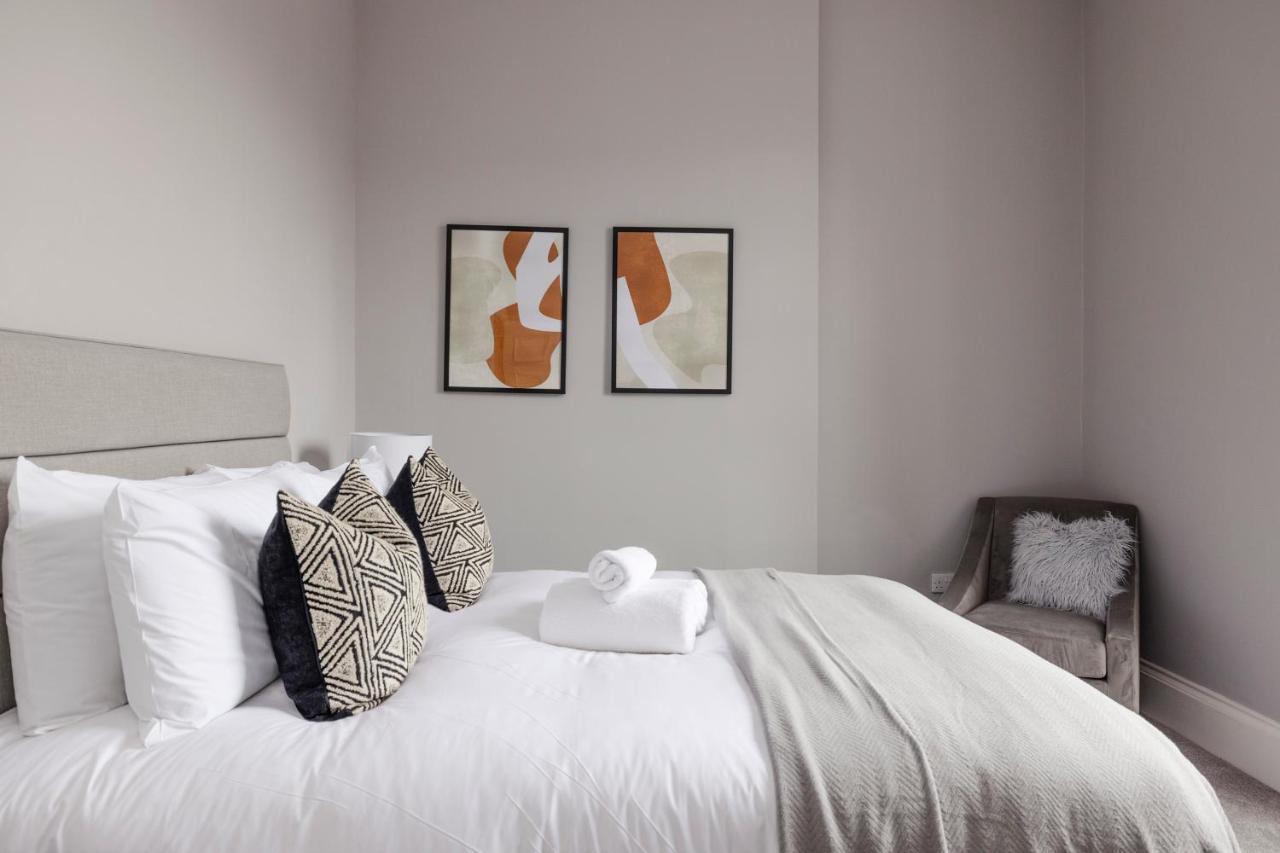Joivy Luxurious Apt On Notable George Street EDI Exterior photo