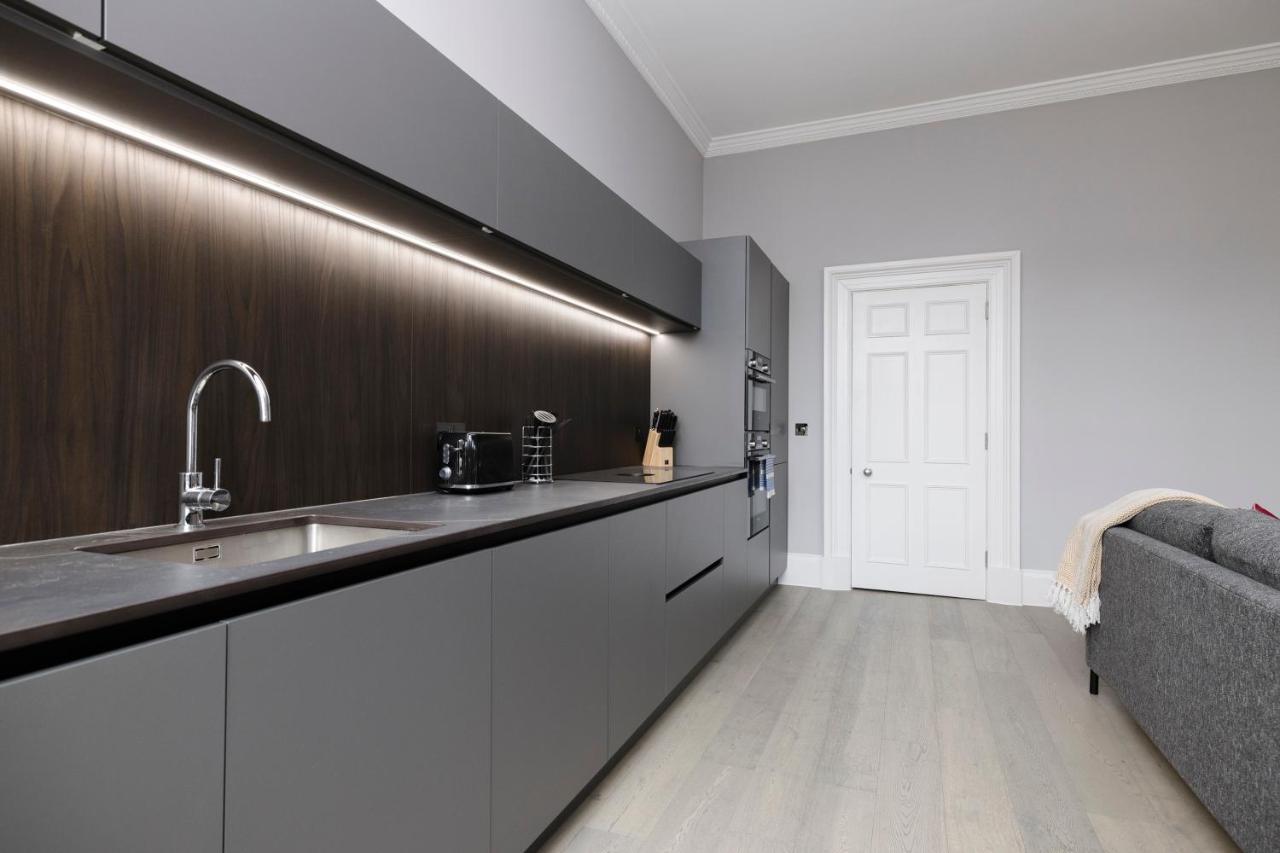 Joivy Luxurious Apt On Notable George Street EDI Exterior photo