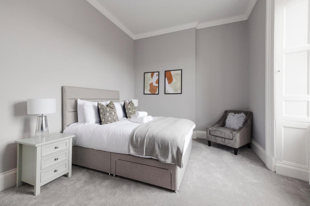 Joivy Luxurious Apt On Notable George Street EDI Exterior photo